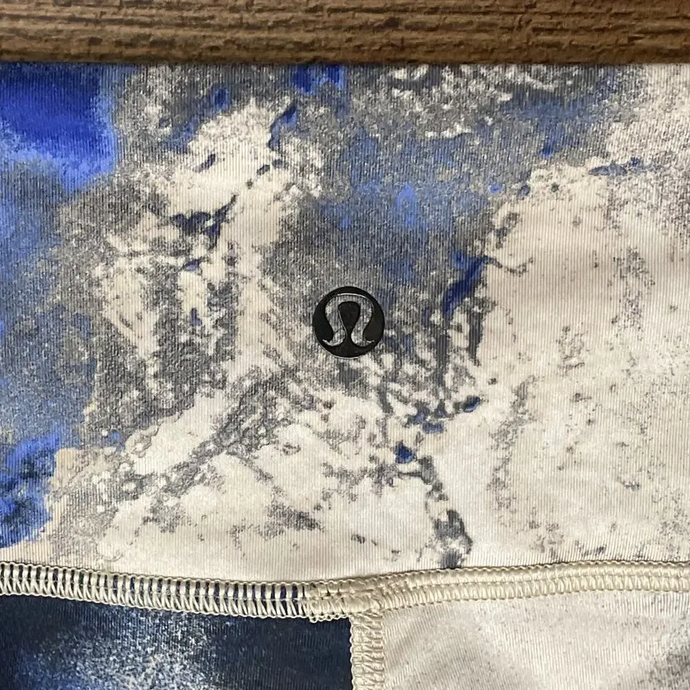 Lululemon 105 F Crop Leggings Milky Way Multi White Blue Black Size 2